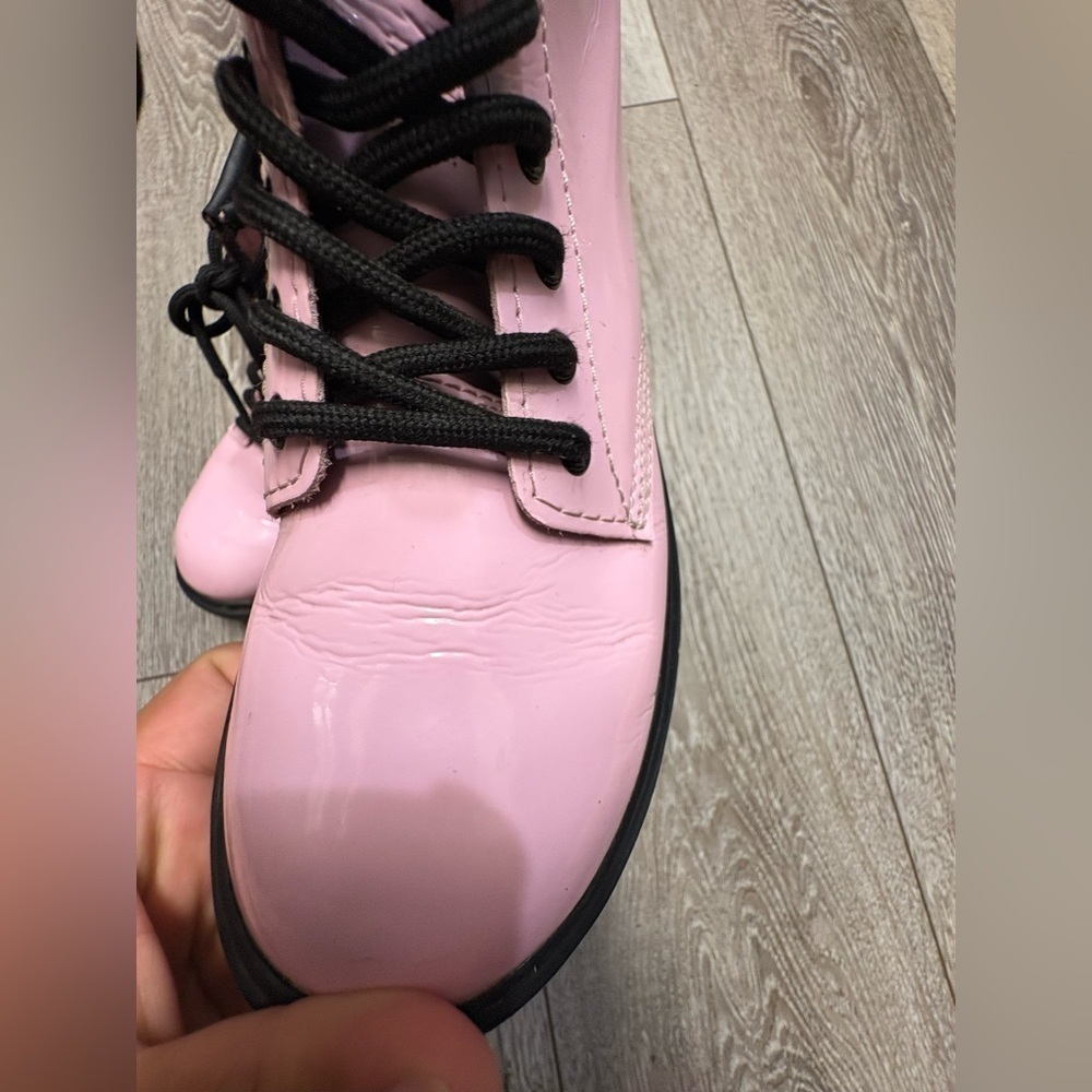 Dr.Martens 1460 pastel Pink Kids Boots - Picture 4 of 12